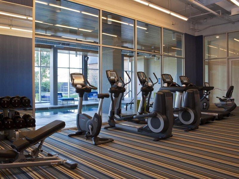 Aloft Houston By The Galleria Экстерьер фото